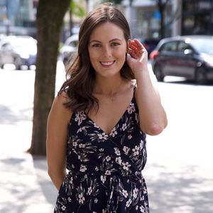 Meet your Posher, Becca